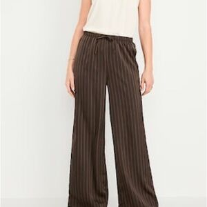 Old Navy Satin Pinstripe Women's Trousers new with tags size small